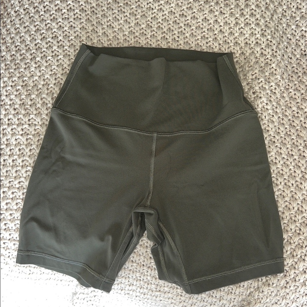 Lululemon align shorts 6inch